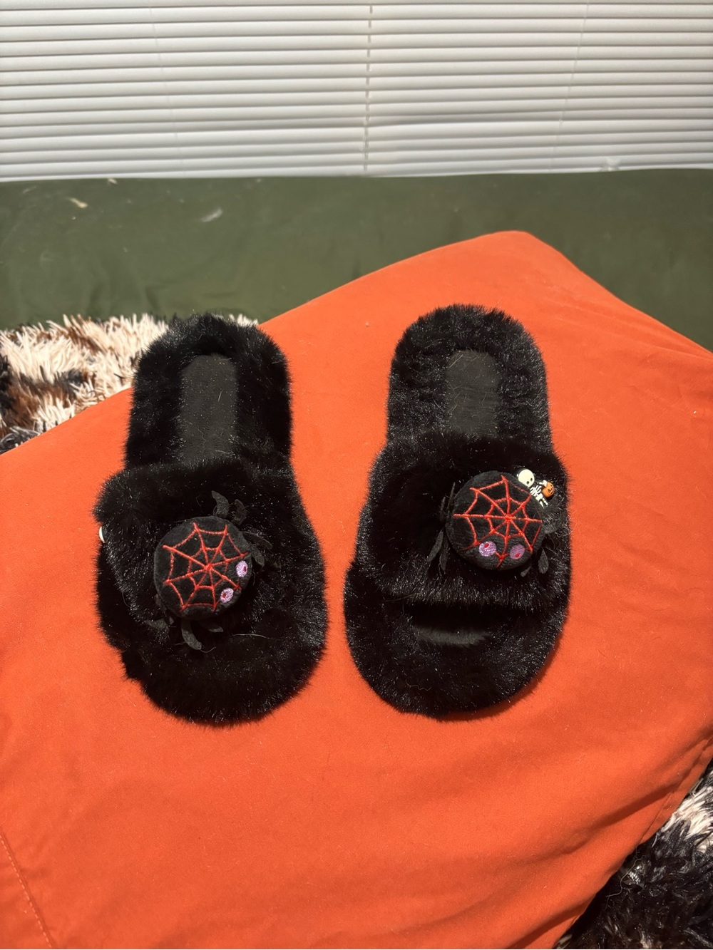 Black Fuzzy Slip-On Women's Slippers with Red Spiderweb Accent